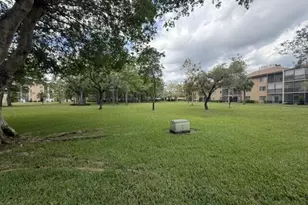 7720 NW 50th St, Lauderhill, FL 33351 - Photo 13