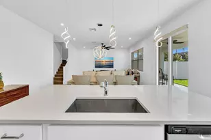 7268 Lenora Ln, Wellington, FL 33467 - Photo 13