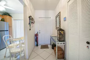 9279 Wedgewood Dr, Tamarac, FL 33321 - Photo 27