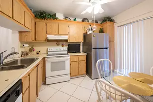 9279 Wedgewood Dr, Tamarac, FL 33321 - Photo 13