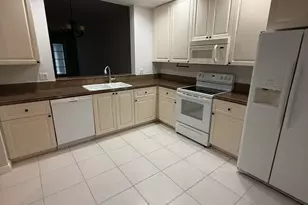 20 Harbour Isle Dr W, Fort Pierce, FL 34949 - Photo 3