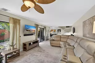 1700 Embassy Dr, West Palm Beach, FL 33401 - Photo 5