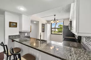 3716 Whitehall Dr, West Palm Beach, FL 33401 - Photo 11
