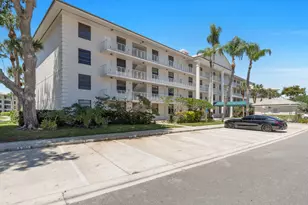 3716 Whitehall Dr, West Palm Beach, FL 33401 - Photo 21