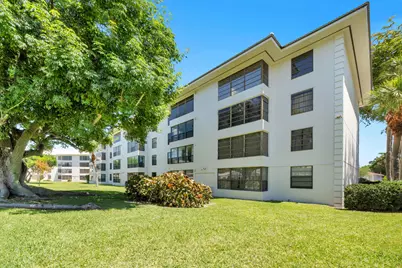 3716 Whitehall Drive #202, West Palm Beach, FL 33401 - Photo 21