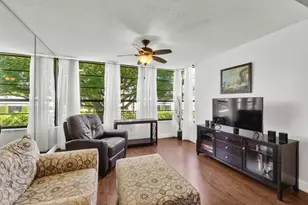 3716 Whitehall Dr, West Palm Beach, FL 33401 - Photo 15