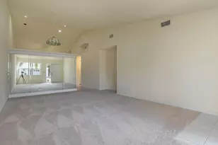 21390 Millbrook Ct, Boca Raton, FL 33498 - Photo 5