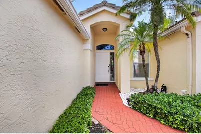 17257 Boca Club Boulevard #Apt 5, Boca Raton, FL 33487 - Photo 3