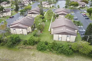 320 Pine Ridge Cir, Greenacres, FL 33463 - Photo 65