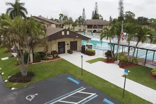 320 Pine Ridge Cir, Greenacres, FL 33463 - Photo 57