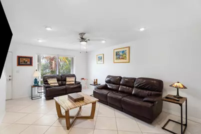 2801 N Hwy A1A #Apt E, Fort Pierce, FL 34949 - Photo 3