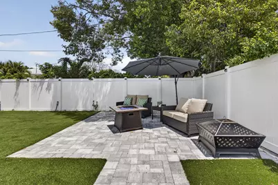 326 Alhambra Place, West Palm Beach, FL 33405 - Photo 55