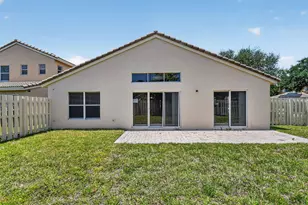 3746 Torres Cir, West Palm Beach, FL 33409 - Photo 39
