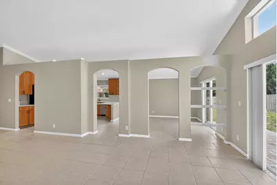 3746 Torres Circle, West Palm Beach, FL 33409 - Photo 15
