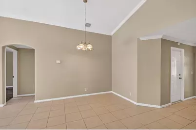 3746 Torres Circle, West Palm Beach, FL 33409 - Photo 9