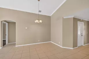 3746 Torres Cir, West Palm Beach, FL 33409 - Photo 9