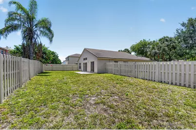 3746 Torres Circle, West Palm Beach, FL 33409 - Photo 41
