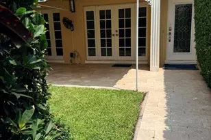 225 Everglade Ave, Palm Beach, FL 33480 - Photo 3