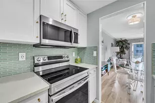 720 Orton Ave, Fort Lauderdale, FL 33304 - Photo 9