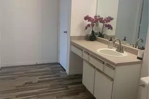 131 SW 117th Ave, Pembroke Pines, FL 33025 - Photo 13