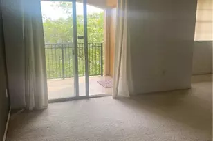 131 SW 117th Ave, Pembroke Pines, FL 33025 - Photo 5