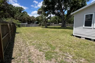 1005 20th Ave, Vero Beach, FL 32960 - Photo 17