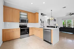 500 SE 7th St, Fort Lauderdale, FL 33301 - Photo 15