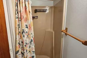8550 SW 20th St, Davie, FL 33324 - Photo 7