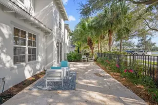 546 Tomahawk Ct, Palm Beach Gardens, FL 33410 - Photo 17