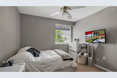 12252 NW 32nd Manor, Sunrise, FL 33323 - Photo 29