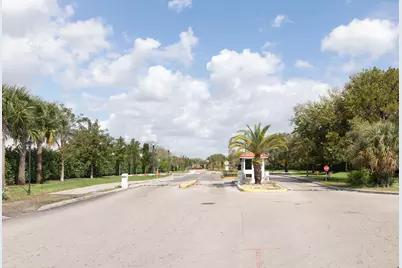 2851 Somerset Drive #116 E, Lauderdale Lakes, FL 33311 - Photo 29