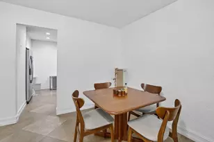 9101 Jacaranda Ln, Plantation, FL 33324 - Photo 9