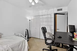 9101 Jacaranda Ln, Plantation, FL 33324 - Photo 21