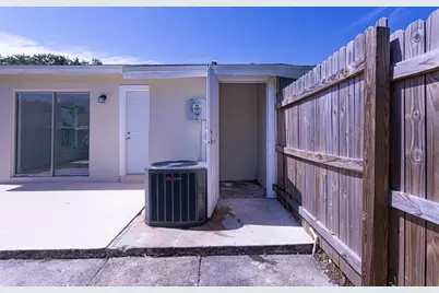 5815 S 38th Street, Greenacres, FL 33463 - Photo 7