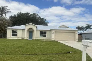 2574 SE Richmond St, Port Saint Lucie, FL 34952 - Photo 1