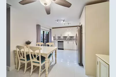 803 8th Lane, Palm Beach Gardens, FL 33418 - Photo 11
