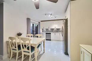 803 8th Ln, Palm Beach Gardens, FL 33418 - Photo 11