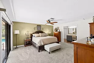 11001 SW Hawk View Cir, Stuart, FL 34997 - Photo 19