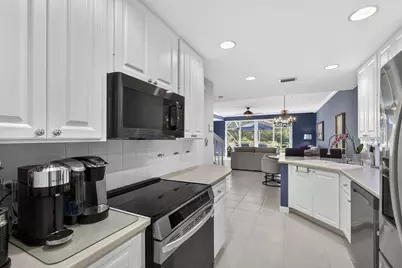306 Salinas Drive, Palm Beach Gardens, FL 33410 - Photo 25