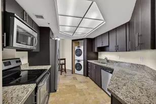 5200 N Ocean Dr, Singer Island, FL 33404 - Photo 11