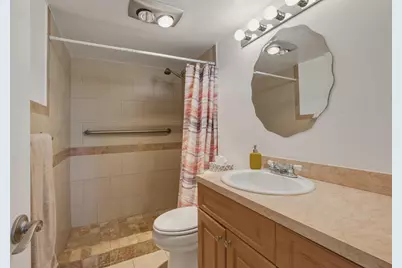 9720 S Hollybrook Lake Drive #205, Pembroke Pines, FL 33025 - Photo 5
