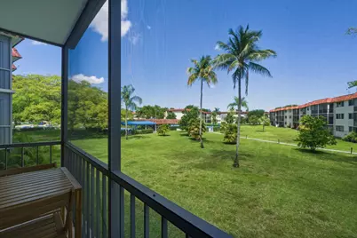 9720 S Hollybrook Lake Drive #205, Pembroke Pines, FL 33025 - Photo 17