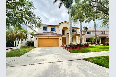 898 Tulip Circle, Weston, FL 33327 - Photo 1