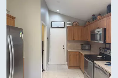 6803 Bitterbush Place, Boynton Beach, FL 33472 - Photo 11
