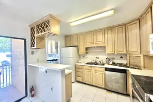 10350 SW 220th St, Cutler Bay, FL 33190 - Photo 3