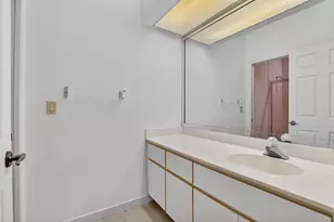 19348 Cherry Hills Terrace, Boca Raton, FL 33498 - Photo 27