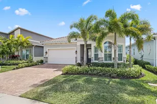 10466 Northbrook Cir, Palm Beach Gardens, FL 33412 - Photo 5