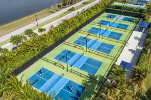 10466 Northbrook Cir, Palm Beach Gardens, FL 33412 - Photo 43