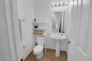 1033 NE 17th Way, Fort Lauderdale, FL 33304 - Photo 13