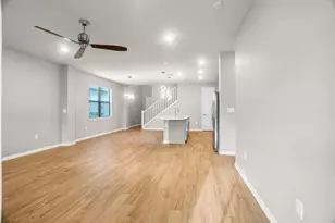 4483 Spruce Ln, Oakland Park, FL 33309 - Photo 11